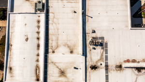 Logo-Drone inspection of HVAC installations on rooftop